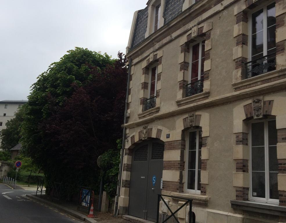 Smartappart Caen Grusse Exterior photo